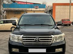 Фото авто Toyota Land Cruiser