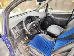 Photo of the vehicle Opel Zafira