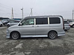 Фото авто Honda Stepwgn