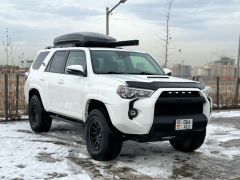 Photo of the vehicle Toyota 4Runner