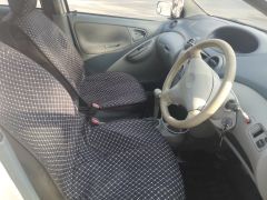 Сүрөт унаа Toyota Vitz