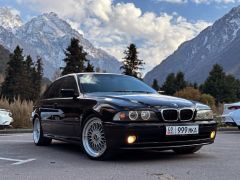 Фото авто BMW 5 серии