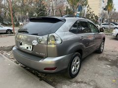 Photo of the vehicle Lexus RX