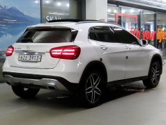 Сүрөт унаа Mercedes-Benz GLA