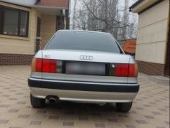 Photo of the vehicle Audi 80