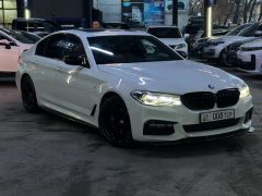 Photo of the vehicle BMW 5 Series