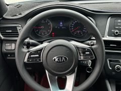 Photo of the vehicle Kia K5