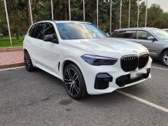 Фото BMW X5  2019