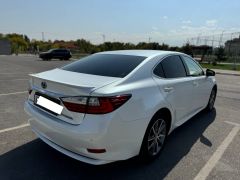 Photo of the vehicle Lexus ES