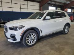 Photo of the vehicle BMW X5