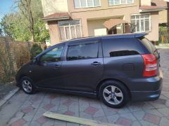 Сүрөт унаа Toyota Wish