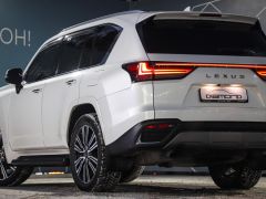 Сүрөт унаа Lexus LX