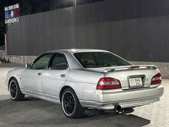 Photo of the vehicle Nissan Laurel