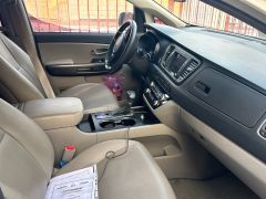 Сүрөт унаа Kia Carnival