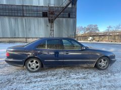 Сүрөт унаа Mercedes-Benz E-Класс