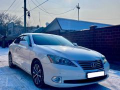 Photo of the vehicle Lexus ES