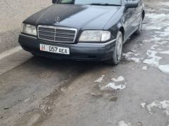 Сүрөт унаа Mercedes-Benz C-Класс