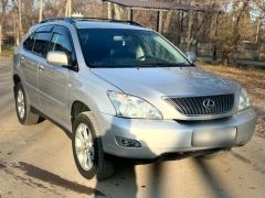 Photo of the vehicle Lexus RX