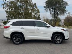 Фото авто Toyota Highlander