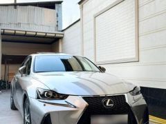 Сүрөт унаа Lexus IS