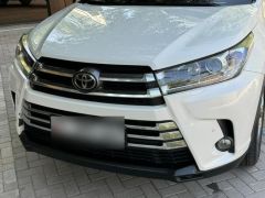 Сүрөт унаа Toyota Highlander