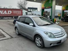 Photo of the vehicle Toyota Ist