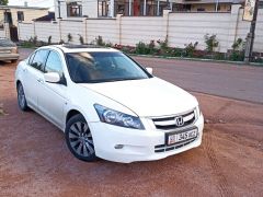 Фото авто Honda Accord