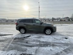 Сүрөт унаа Toyota Highlander