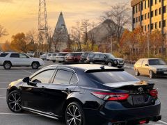 Сүрөт унаа Toyota Camry