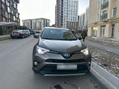 Сүрөт унаа Toyota RAV4