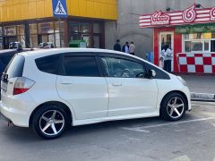 Фото авто Honda Fit