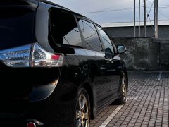 Фото авто Toyota Sienna