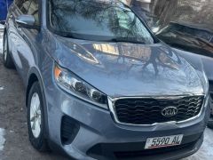 Сүрөт унаа Kia Sorento