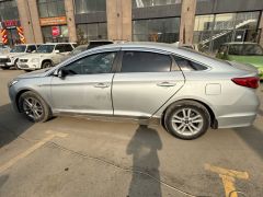 Photo of the vehicle Hyundai Sonata