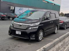 Сүрөт унаа Toyota Vellfire