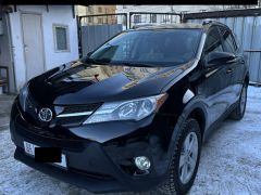 Сүрөт унаа Toyota RAV4