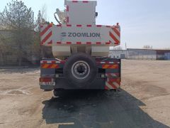 Photo of the vehicle Zoomlion QY50V