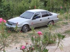 Сүрөт унаа Daewoo Nexia