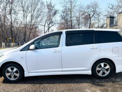 Фото авто Toyota Wish