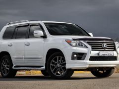 Сүрөт унаа Lexus LX