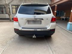 Сүрөт унаа Toyota Highlander