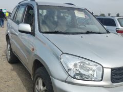 Сүрөт унаа Toyota RAV4