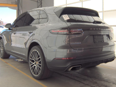 Фото авто Porsche Cayenne