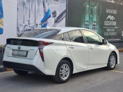 Фото авто Toyota Prius