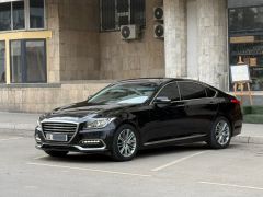 Photo of the vehicle Genesis G80