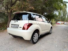 Photo of the vehicle Toyota Ist