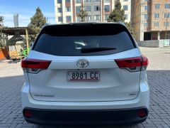 Фото авто Toyota Highlander