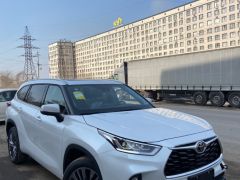 Сүрөт унаа Toyota Highlander