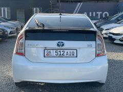 Фото авто Toyota Prius