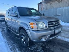 Сүрөт унаа Toyota Sequoia